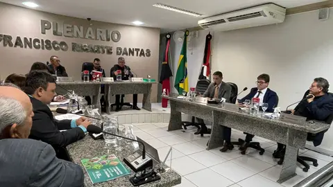 Câmara de Santa Luzia aprova instituição do Dia Municipal do Cinema, em homenagem a Linduarte Noronha, autor do filme Aruanda