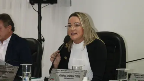 Vereadora defende a construção de praça de lazer e pavimentação de rua no Bairro São Sebastião