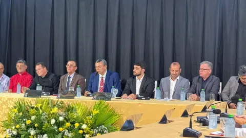 Câmara Municipal de Santa Luzia inicia Legislatura 2025-2028 com leitura da mensagem do Poder Executivo